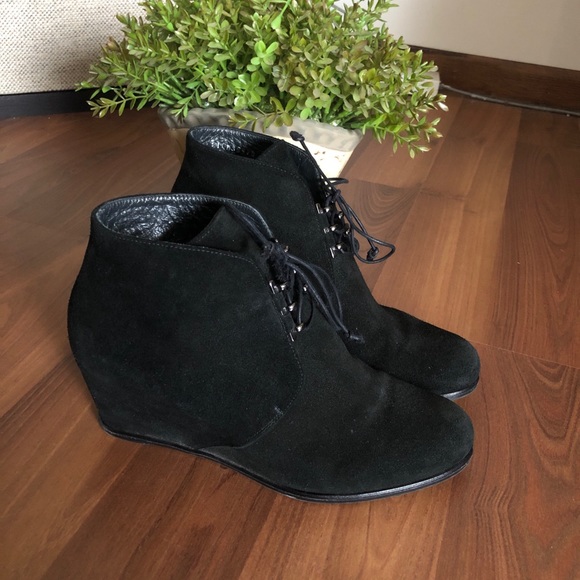 Stuart Weitzman Shoes - Stuart Weitzman Suede Bootie